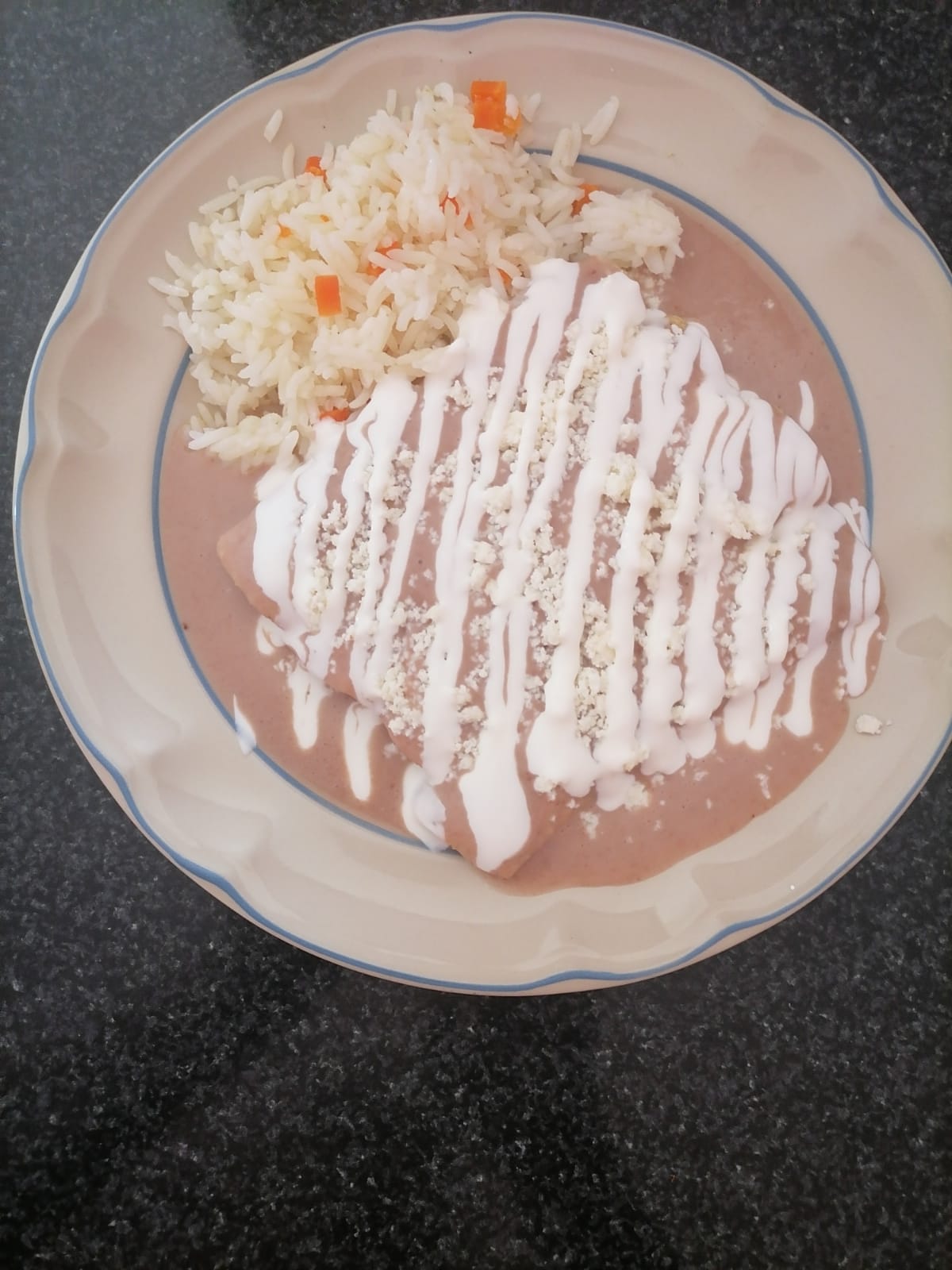 Enfrijoladas (Relleno a Escoger)