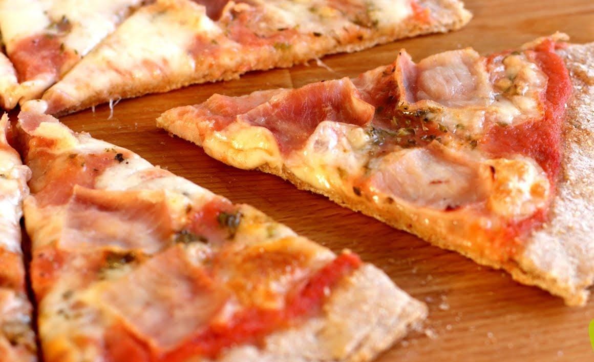 Pizza personal Jamón 20x20 cms