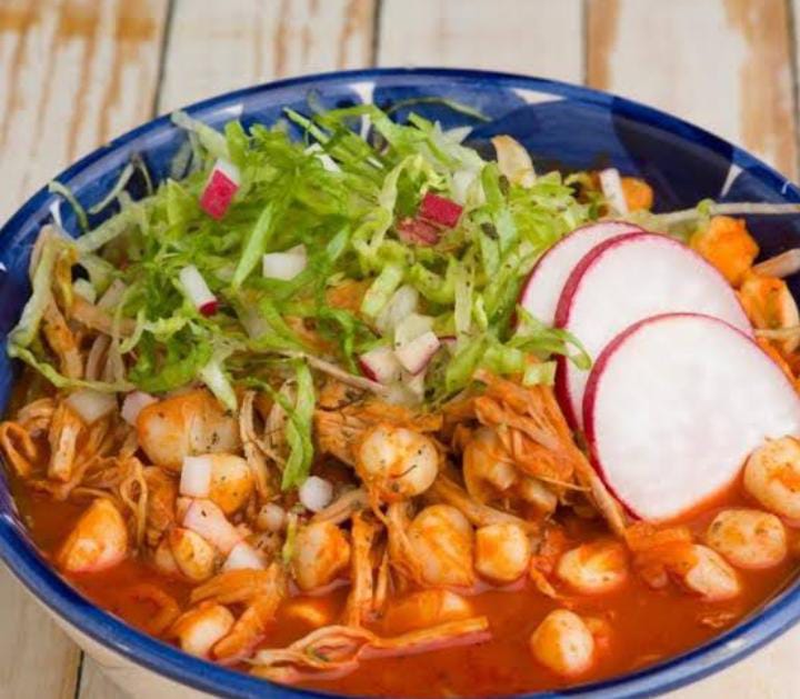 Pozole Mediano carnaza