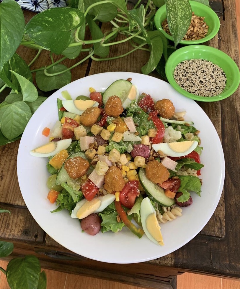 Ensalada Chica + Refresco