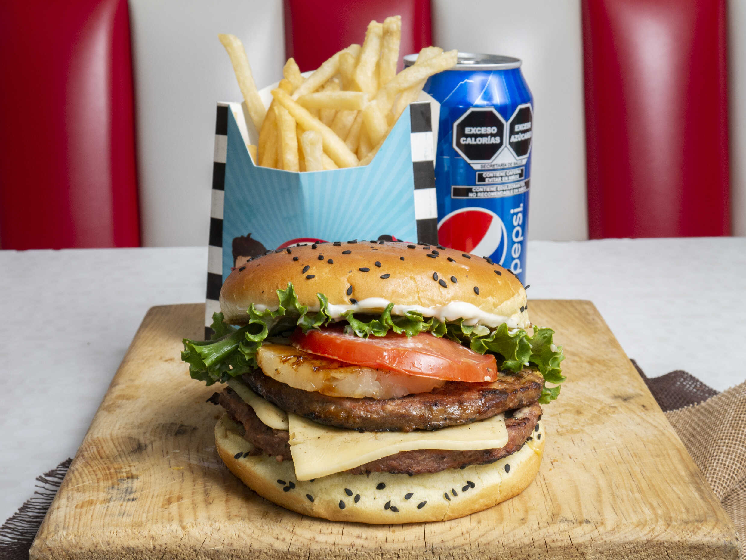 Combo Hamburguesa Hawaiana Doble