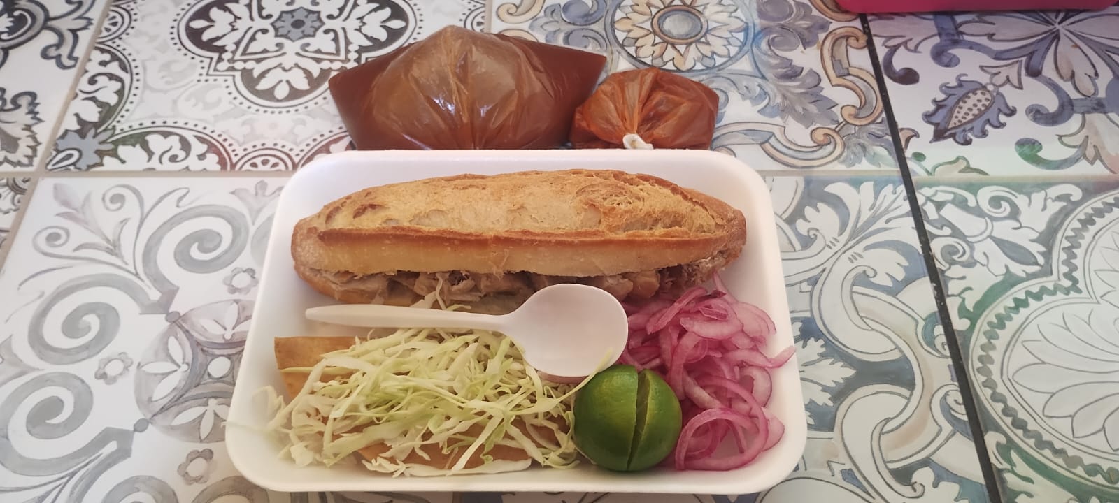 Torta Ahogada + Gratis Delicioso Taco Dorado Papa