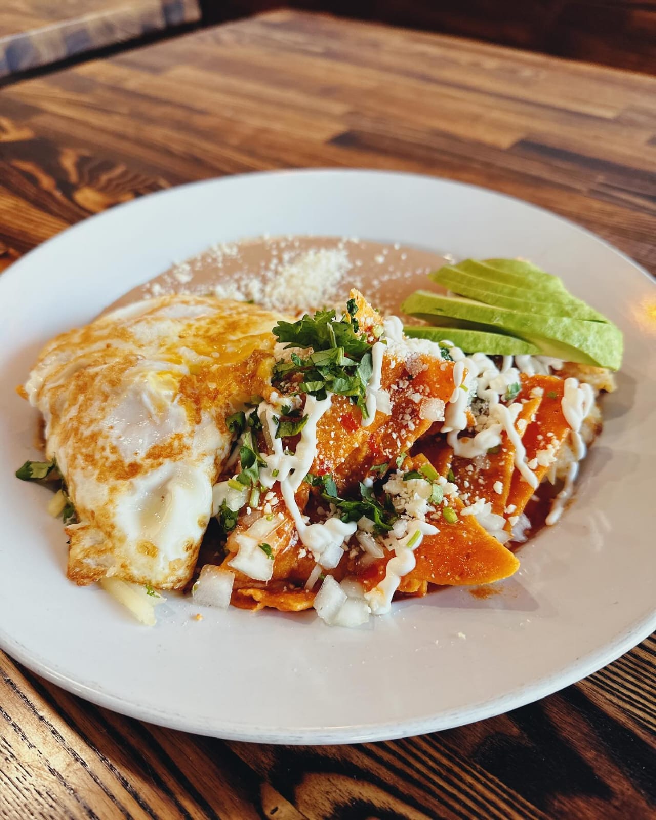 Chilaquiles Verdes con Huevo