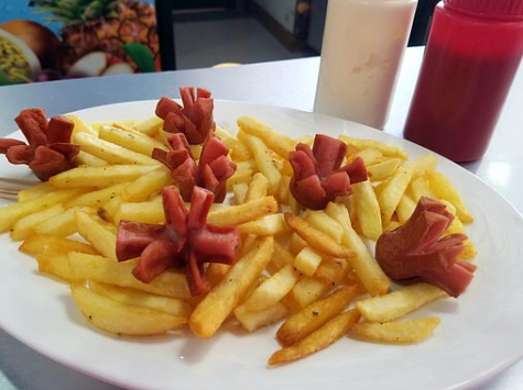 Salchipapas