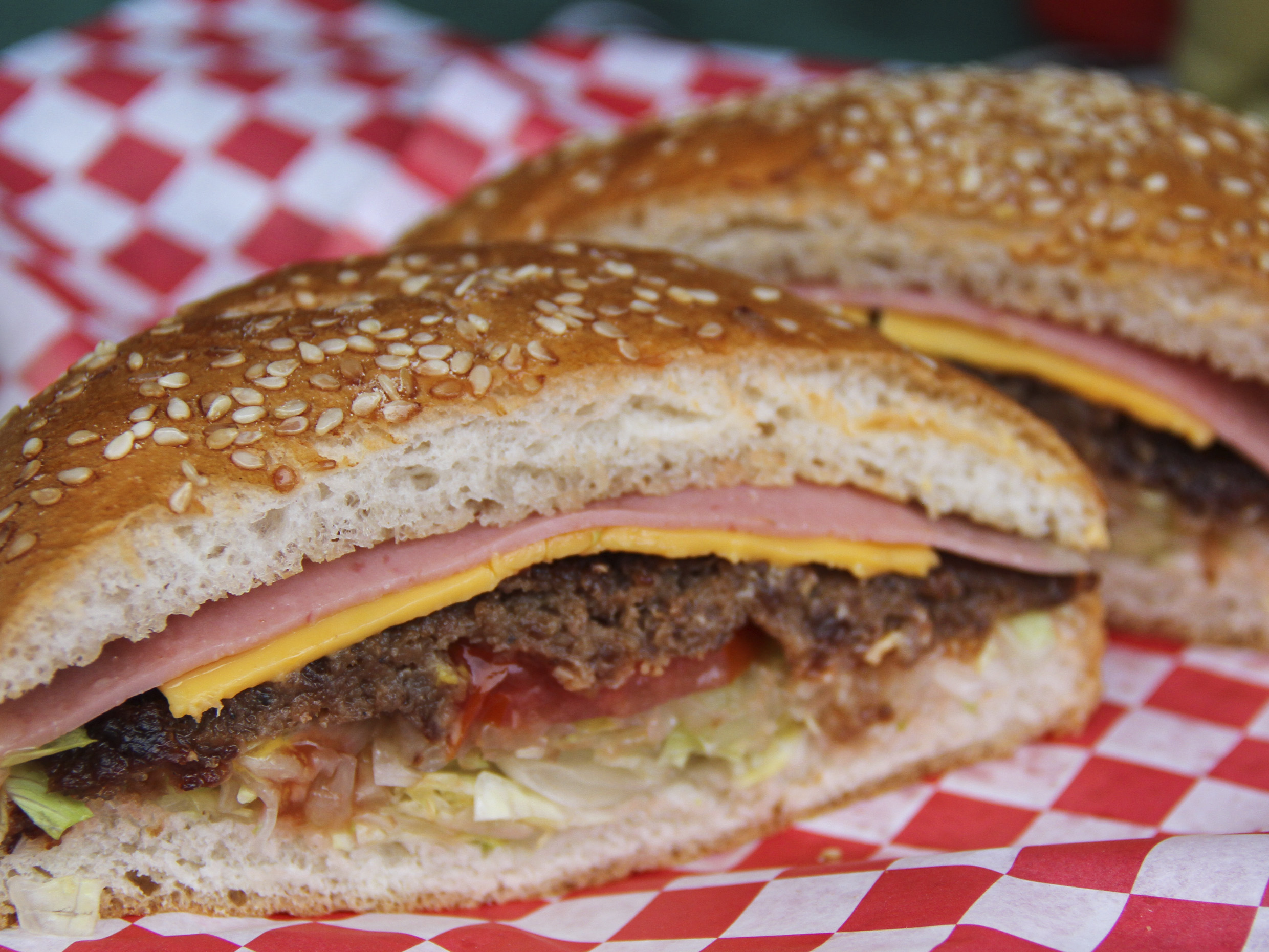 Hamburguesa con Queso Amarillo
