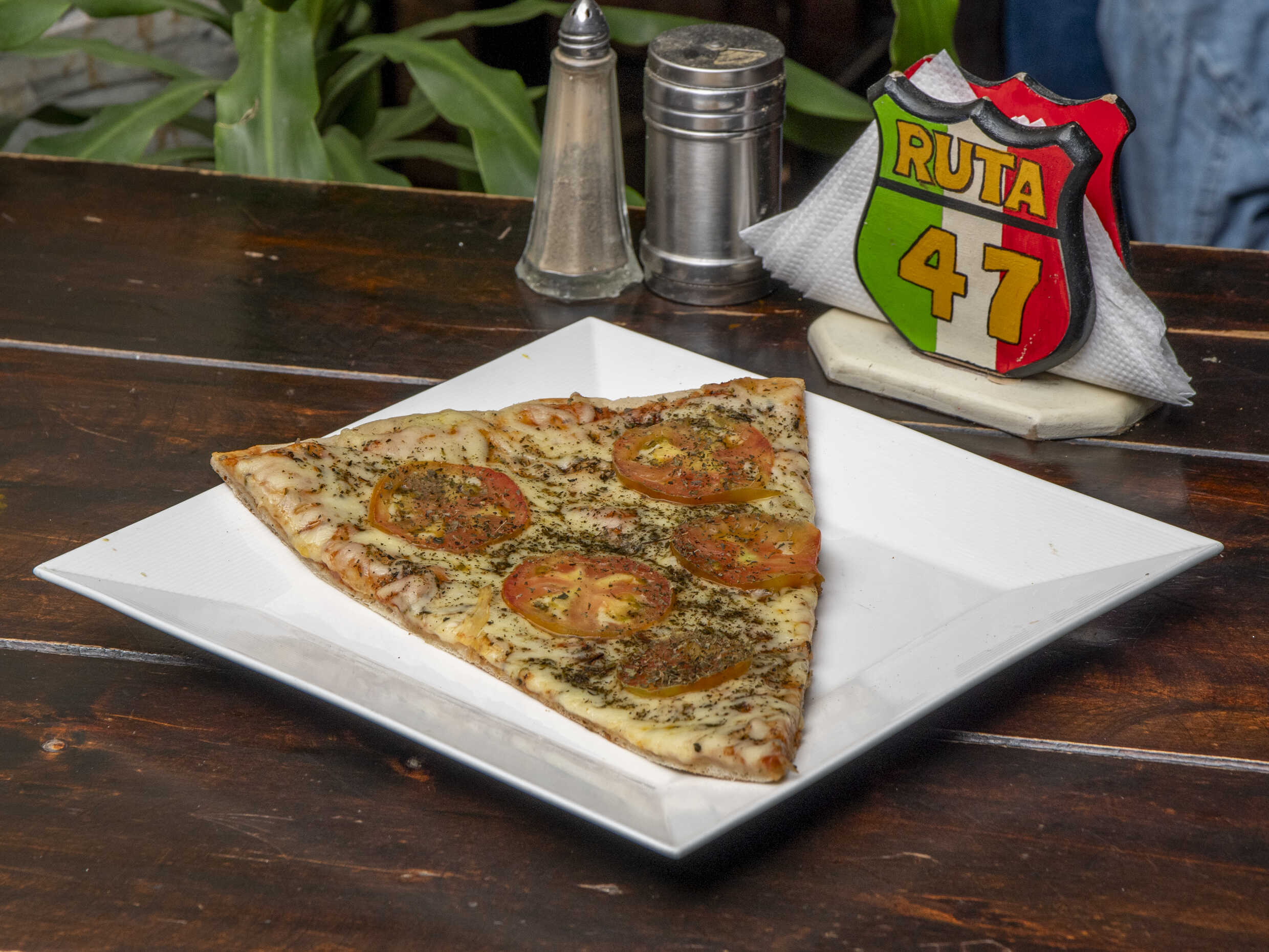 PORCION DE PIZZA SABOR TRADICIONAL