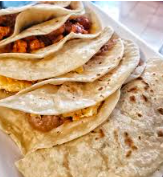 Flauta de Harina con Guiso