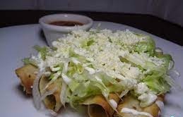 Tacos dorados