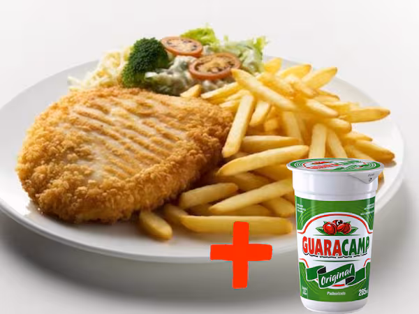 Frango empanado c/ fritas , arroz , feijão e salada verde.