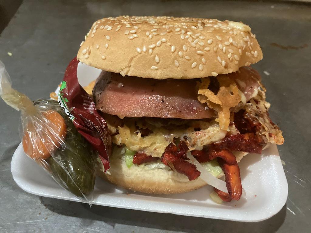HAMBURGUESA MIXTA