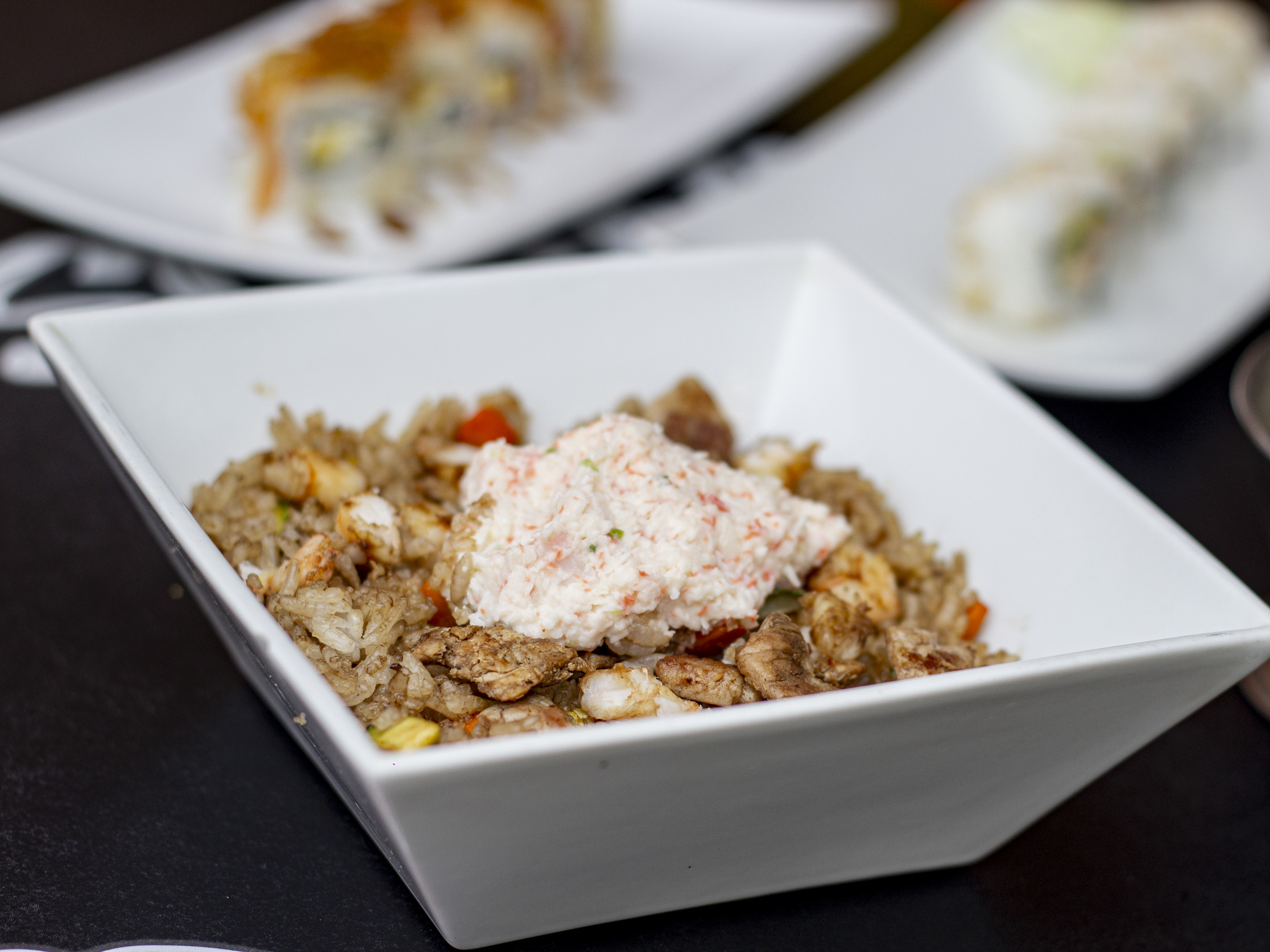 Yakimeshi Mixto con Tampico