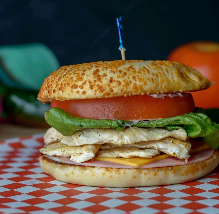 Sándwich Bagel Pechuga