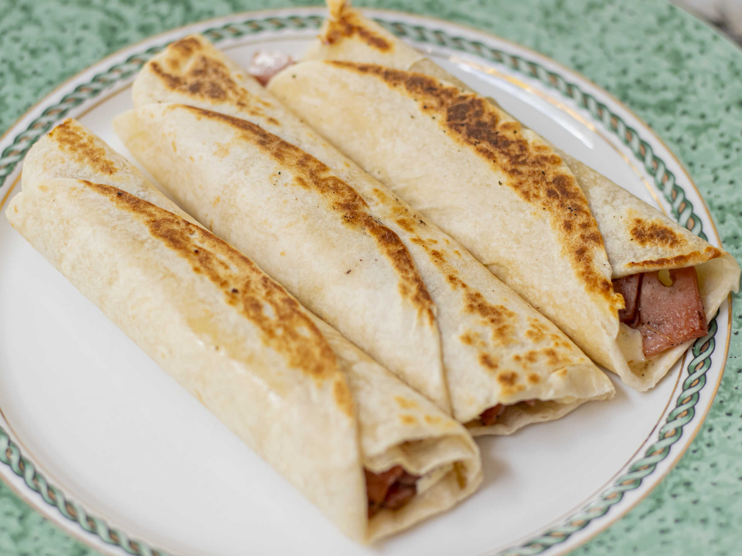 Burritos con Tocino 3 Piezas