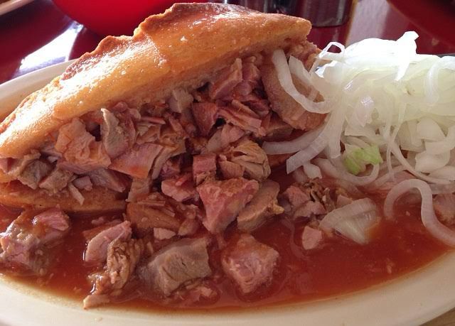 Torta Ahogada de Carnitas