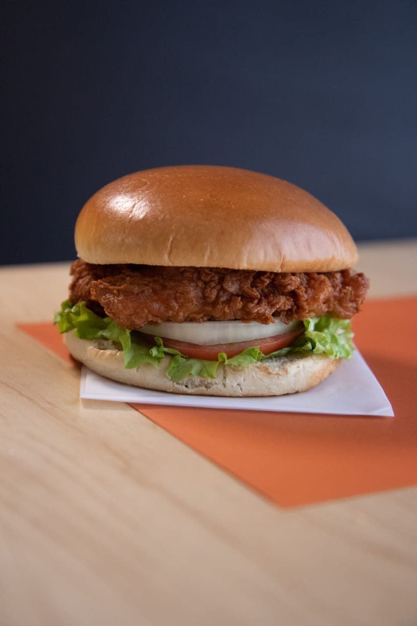 Hamburguesa Pollo Nashville Sencilla