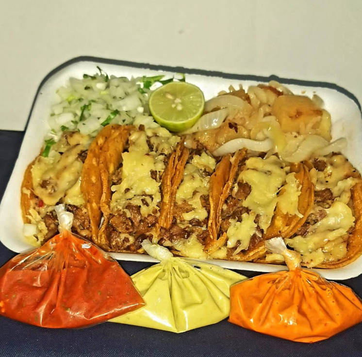 Tacos en Maíz de Bistec 5 uds