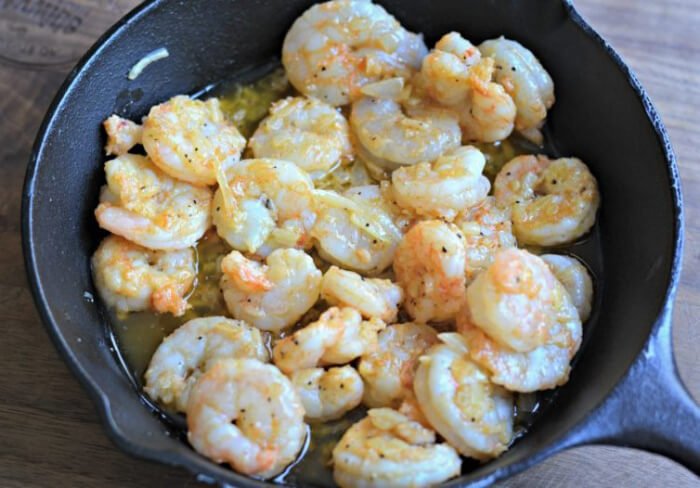 Camarones al Mojo de Ajo