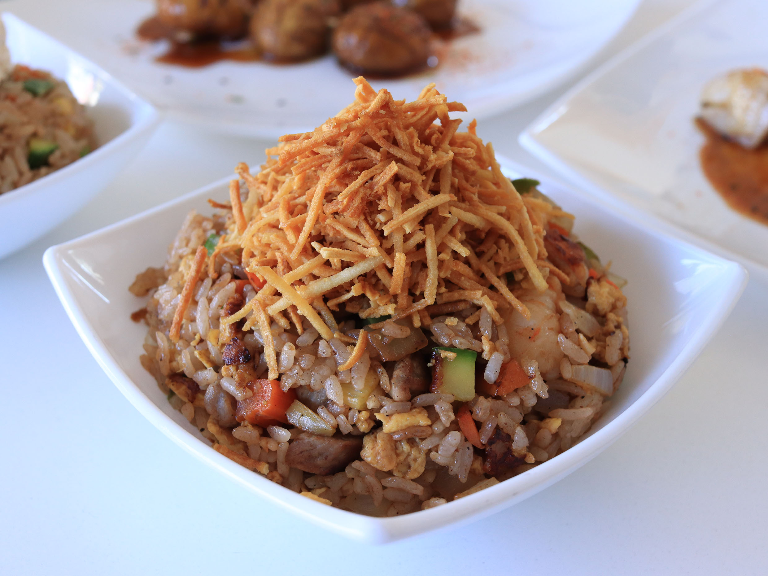 Yakimeshi Mixto con Ajo