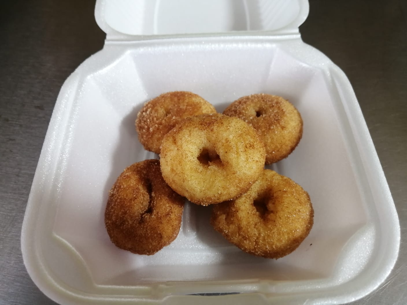 Mini Donitas de Canela 5 Piezas