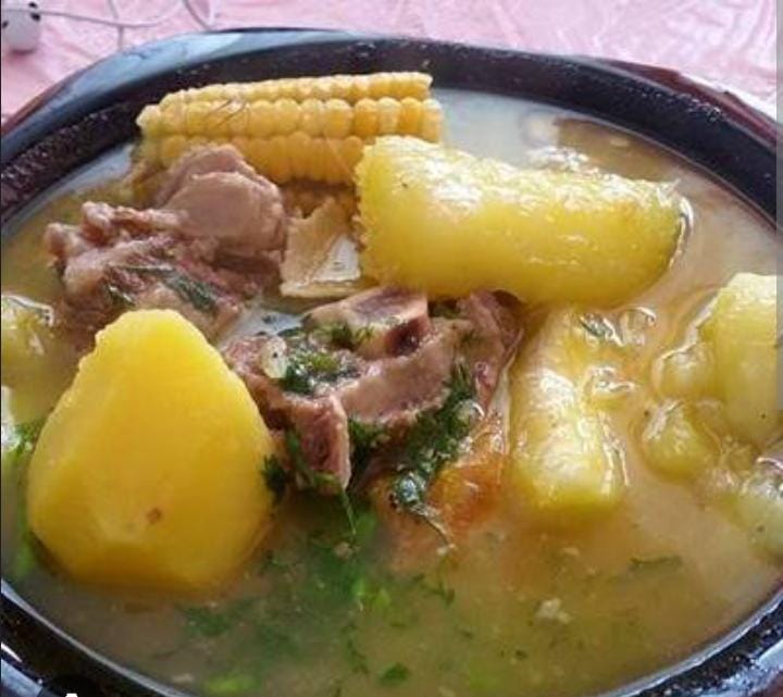 Sancocho de Costilla de 16 + Bebida