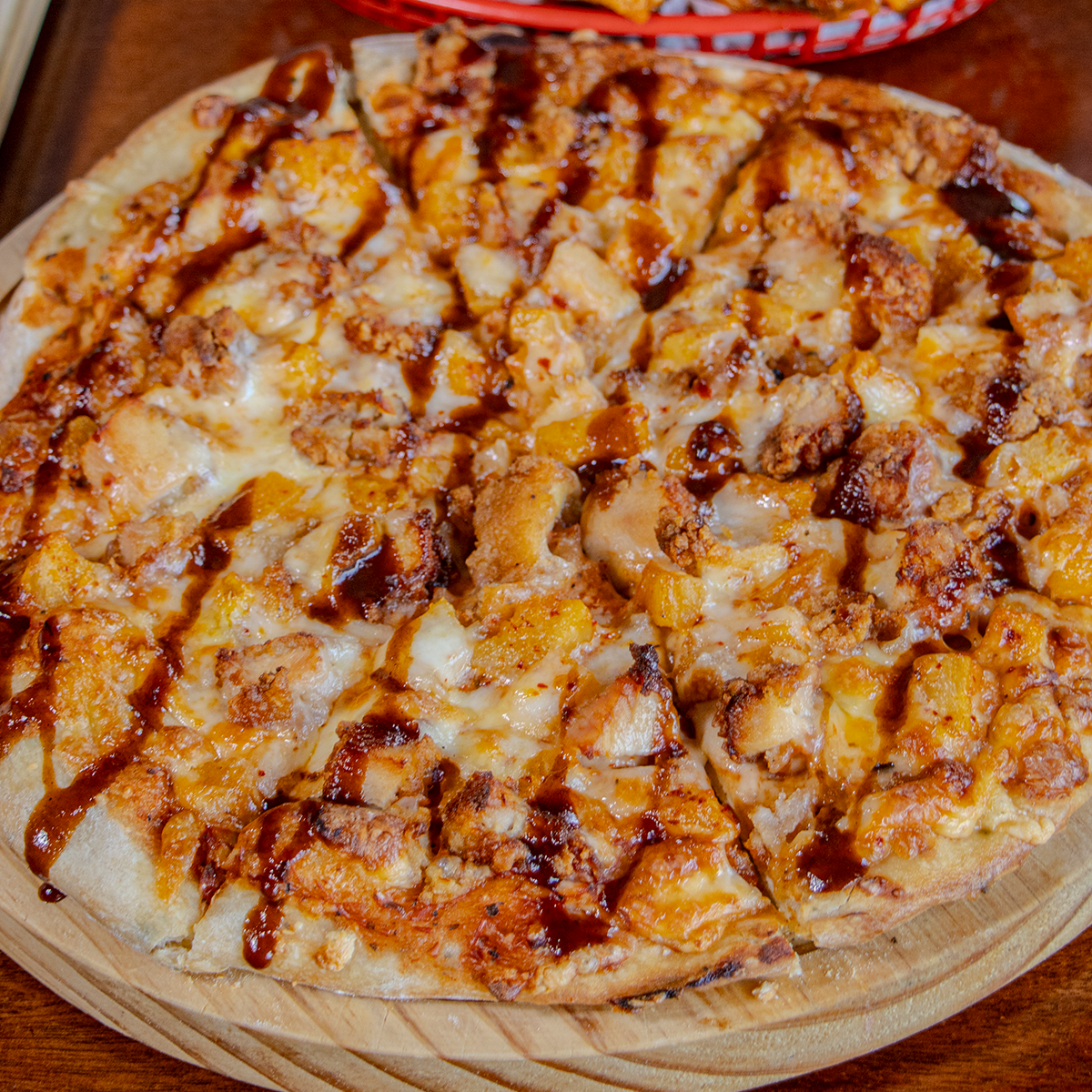 Pizza Cheese Pepperoni, Hawaian Chicken, Mexican