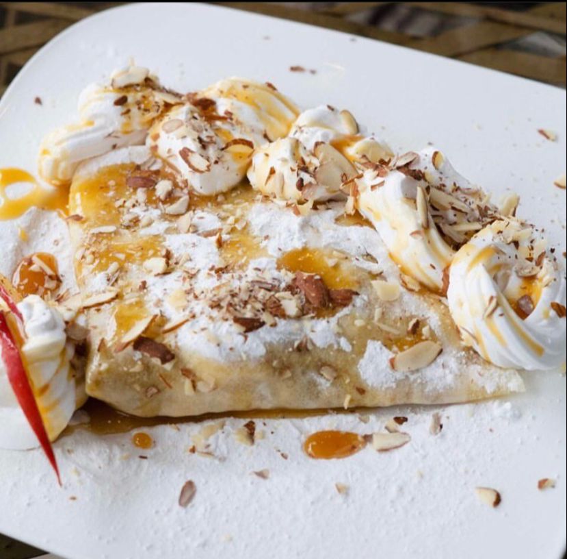 Crepa Manzana Almendras