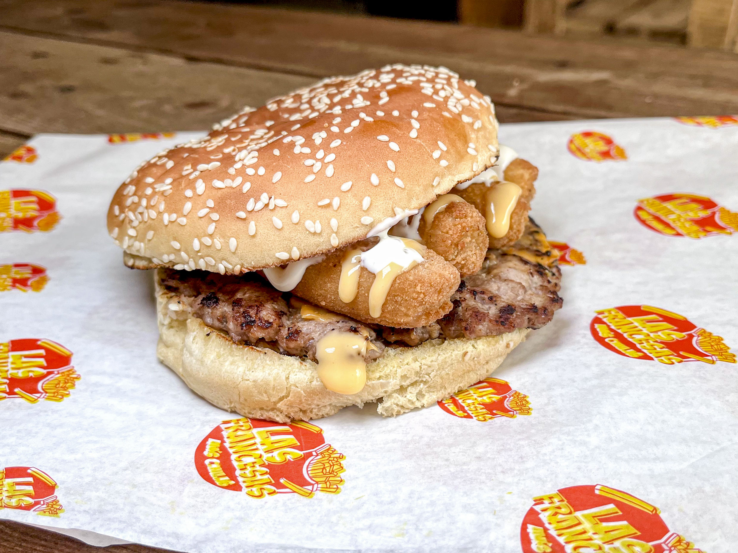 Hamburguesa de dedos de queso