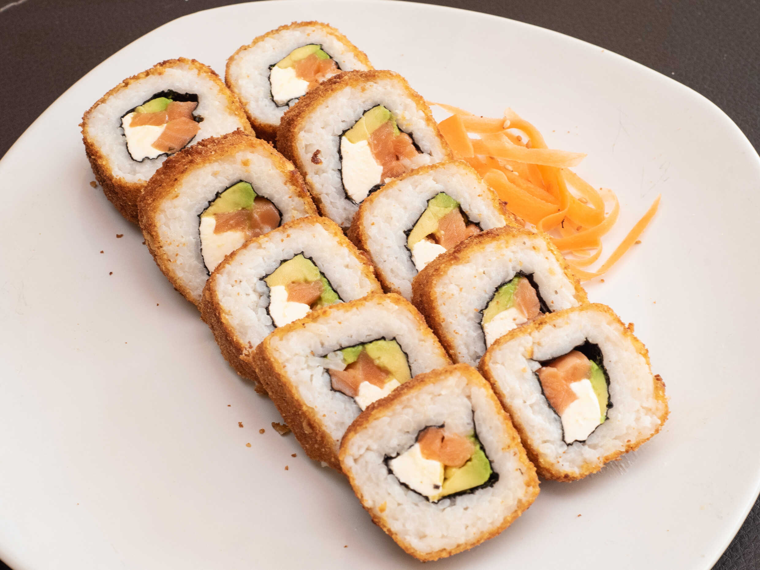 Salmón Roll