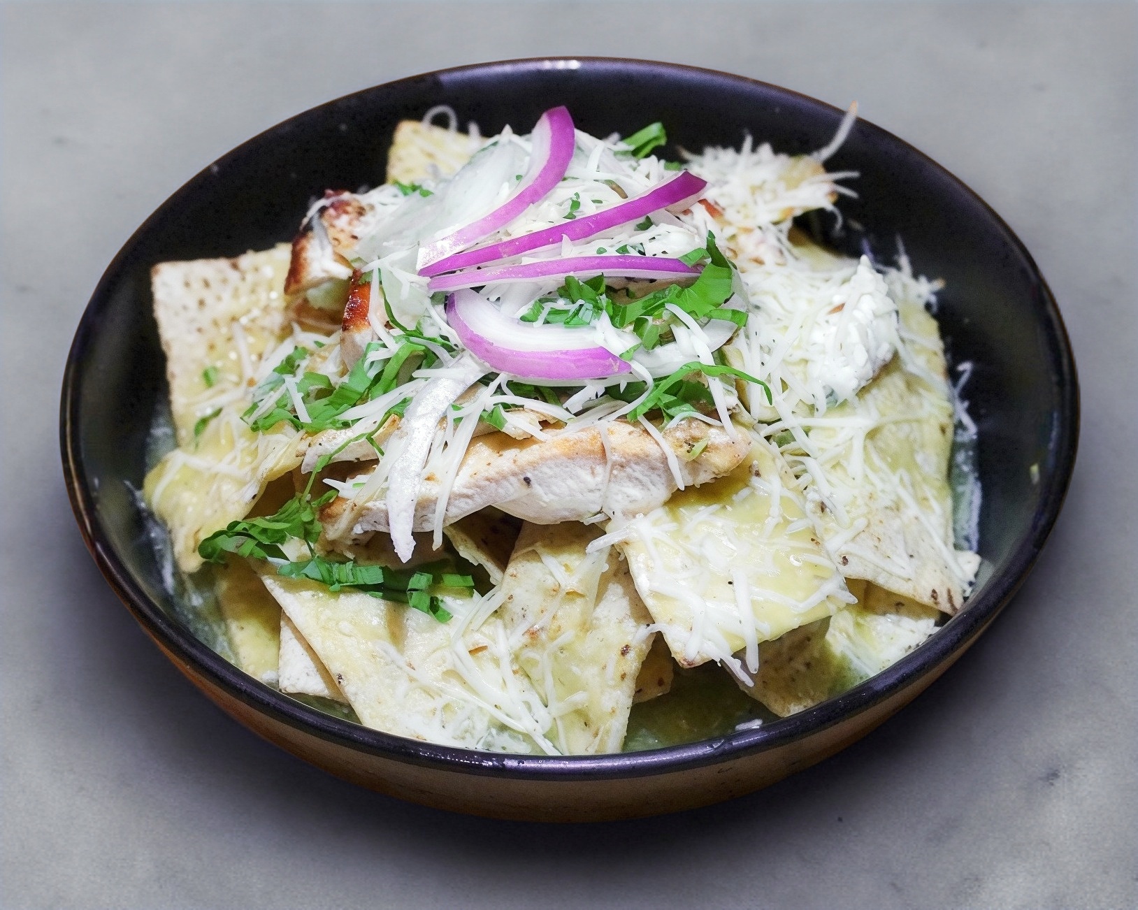 Chilaquiles Verdes con Huevo Estrellado