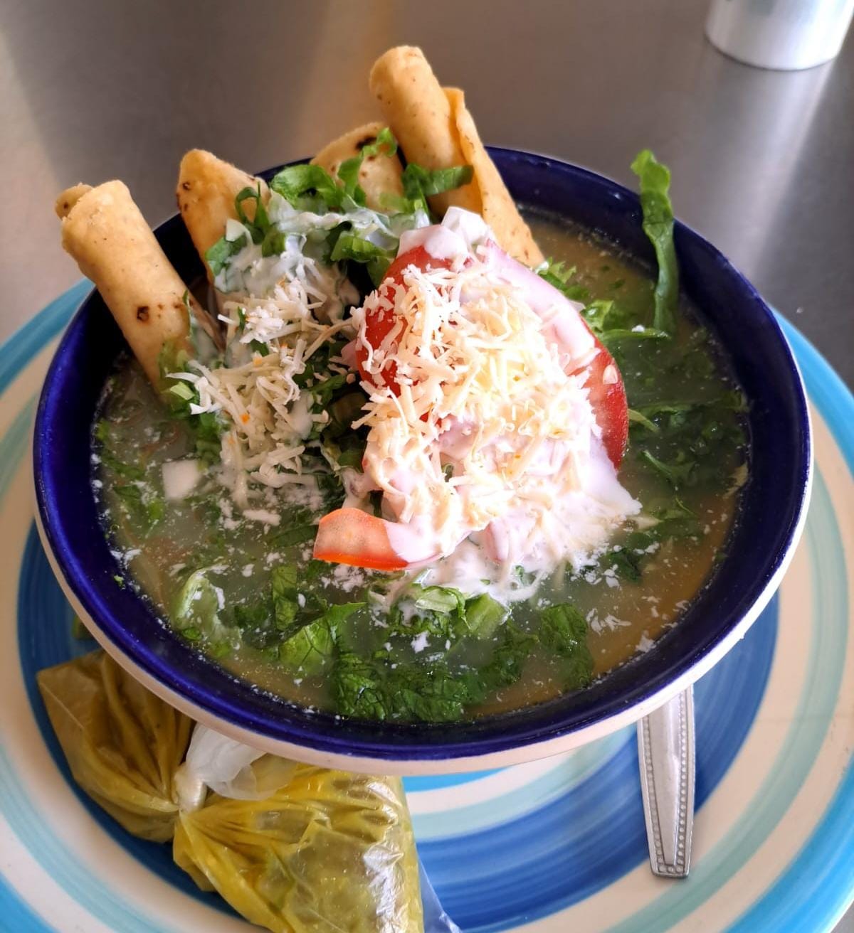 Tacos dorados ahogados