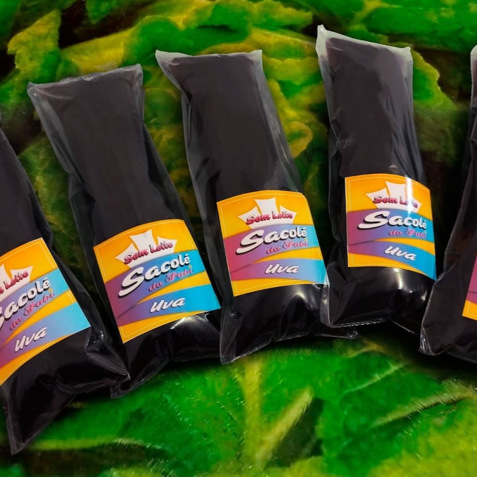 Feito com delicioso suco de Uva .