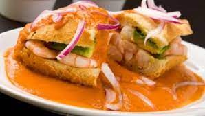 Torta Ahogada de Camarón