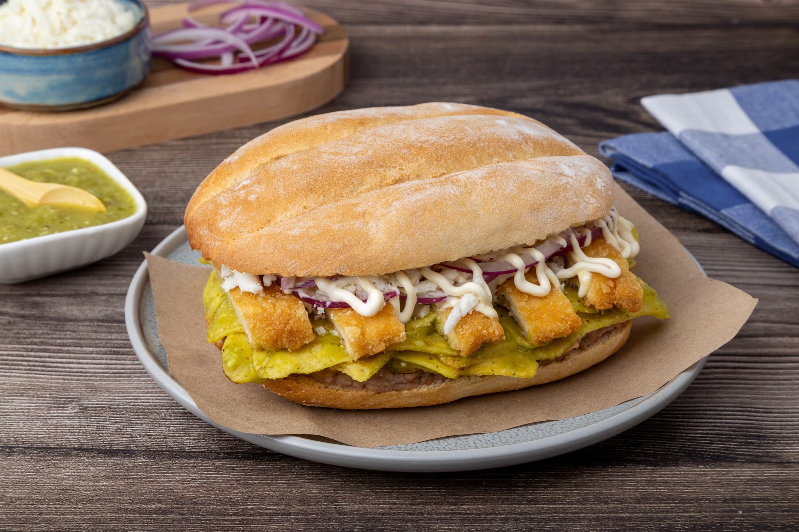 Torta de Chilaquil Pechuga de Pollo