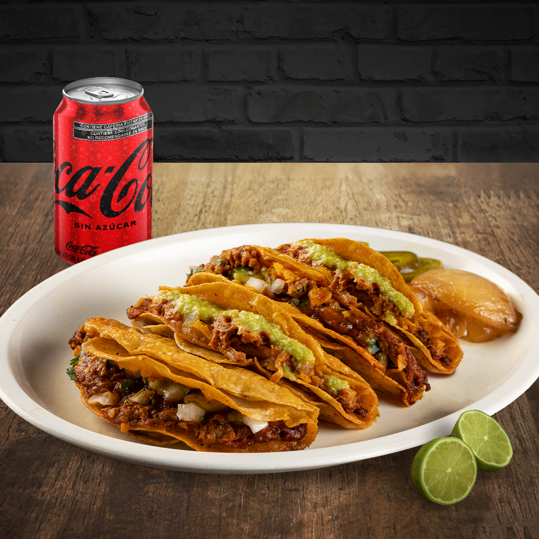Combo 4 Tacos más Refresco