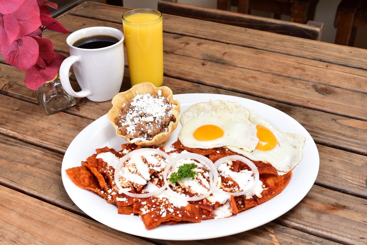 Huevos con Chilaquiles