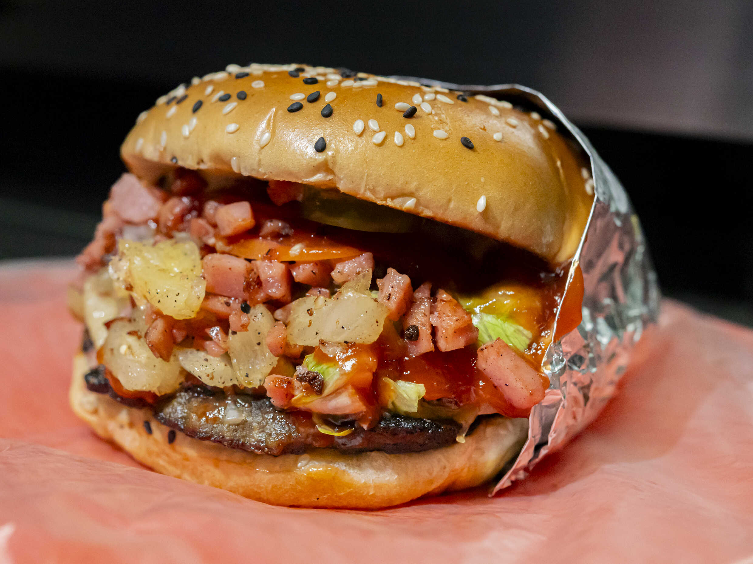 Hamburguesa con Piña