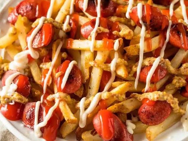 Salchipapas