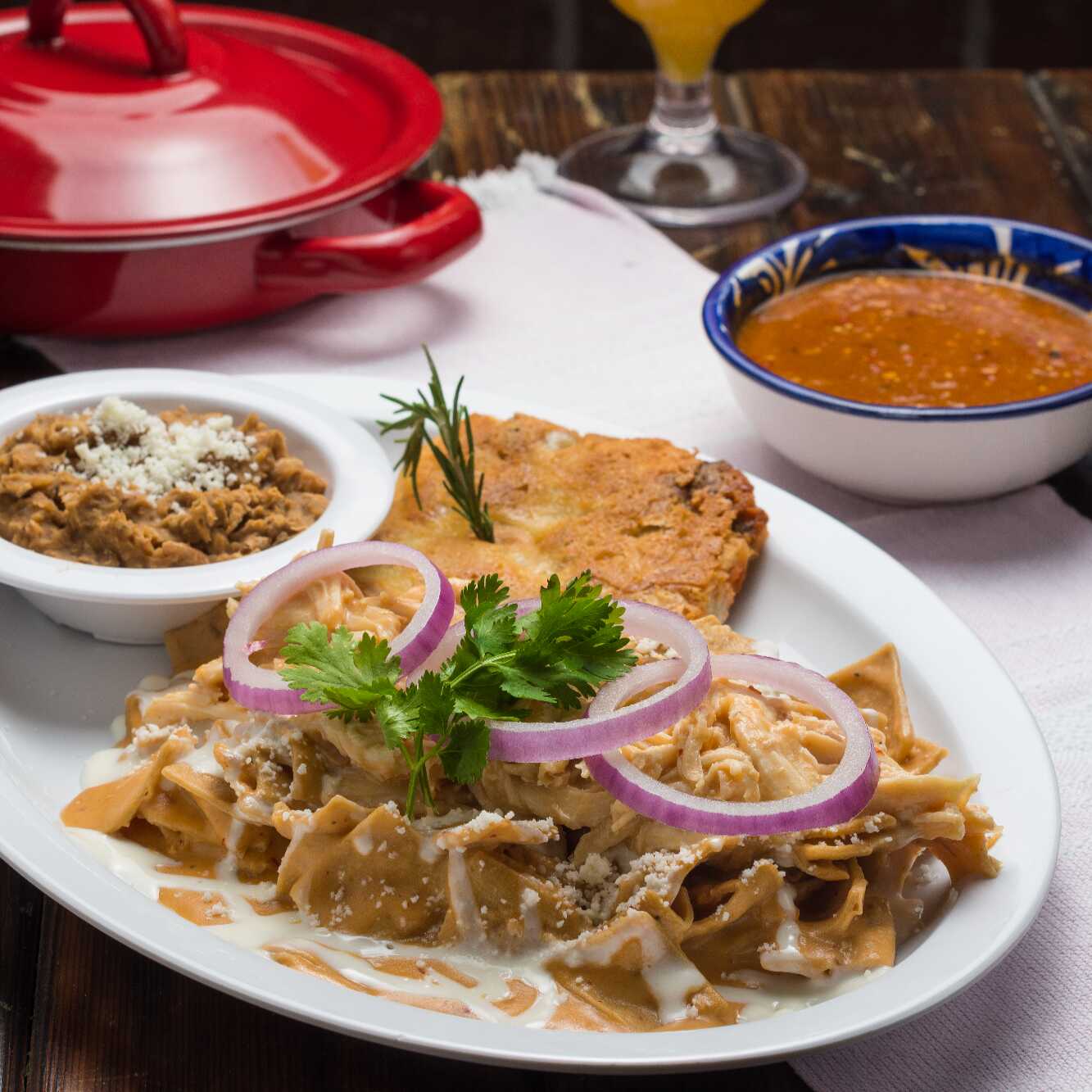 Chilaquiles con pollo