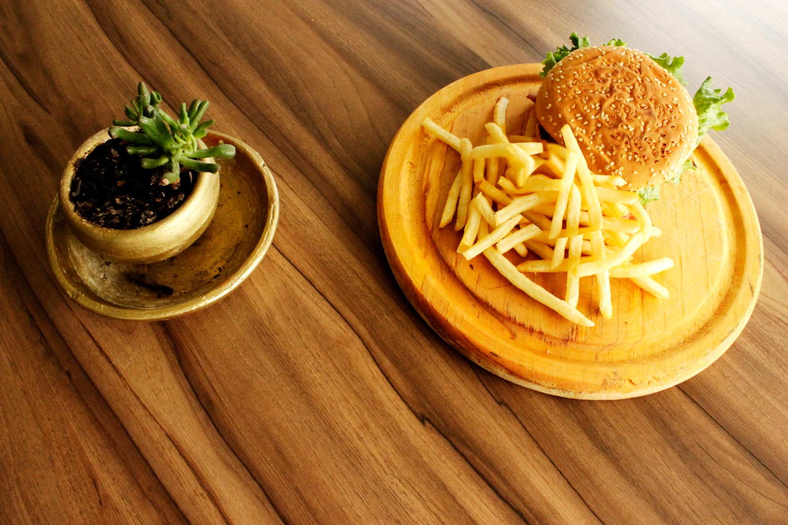 HAMBURGUESA SENCILLA