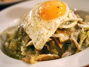 Chilaquiles Verdes Montados