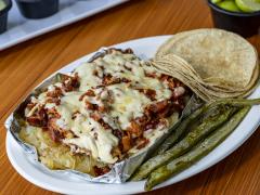 Papa rellena de Carne al Pastor