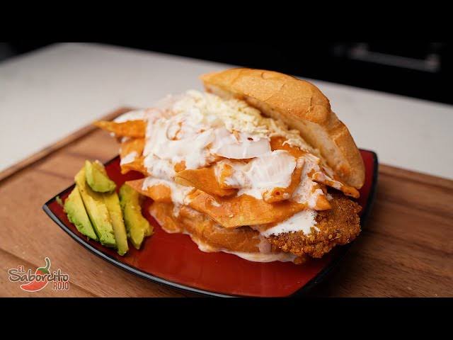 TORTA DE CHILAQUILES CON MILANESA