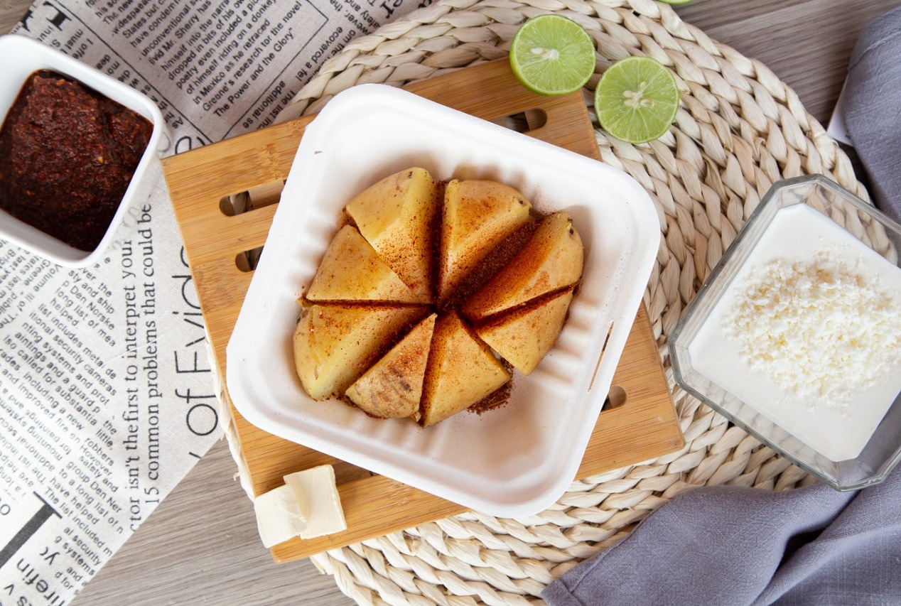Papa Cocida con Queso y Crema