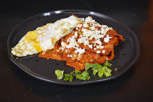 Chilaquiles con Huevo