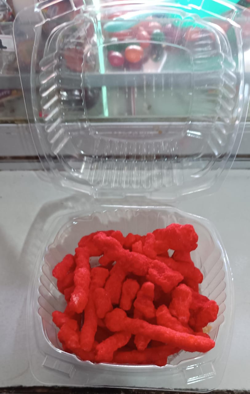 Charola Chetos flamin hot sencilla