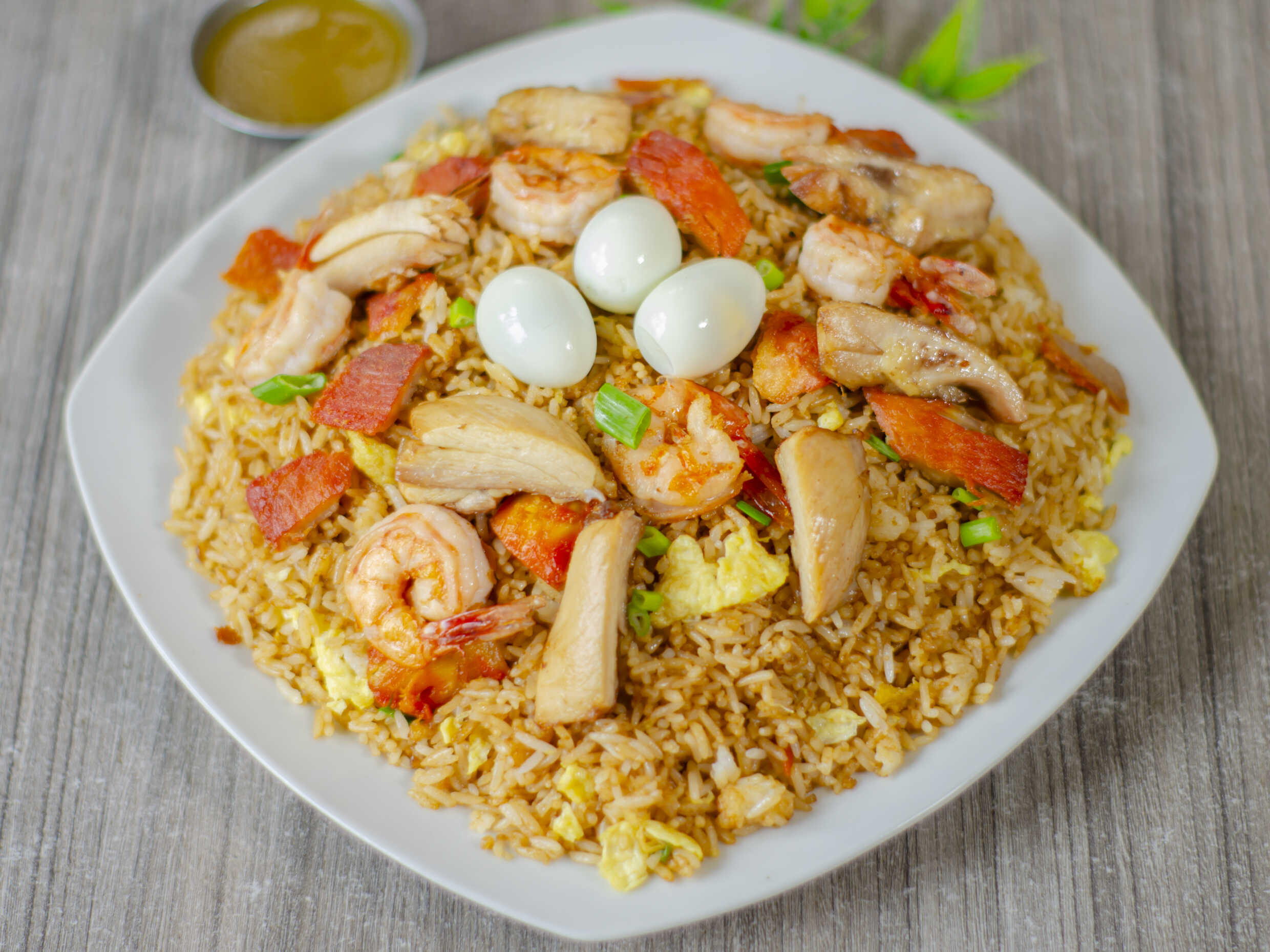 Arroz Chaufa Especial Carta + Inca Kola 500ml
