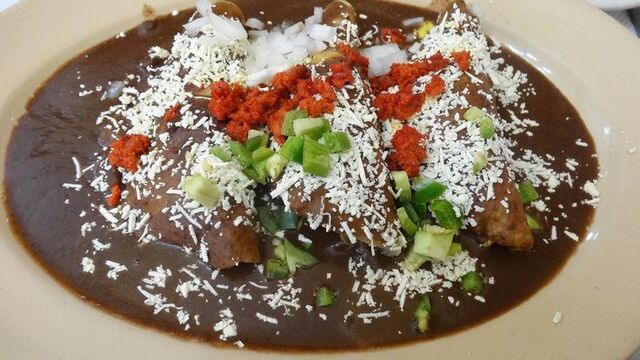 ENFRIJOLADAS VERACRUZANAS