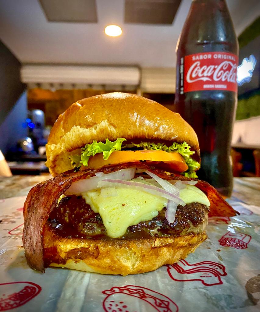 Hamburguesa Tocijamón
