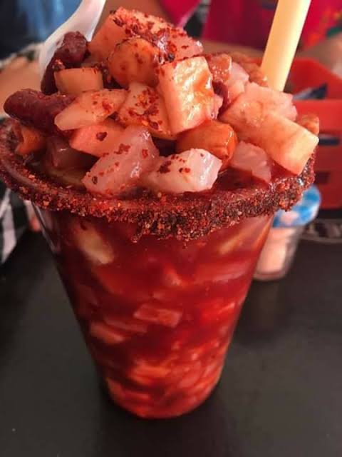 Combo-Churros locos + ponche grande