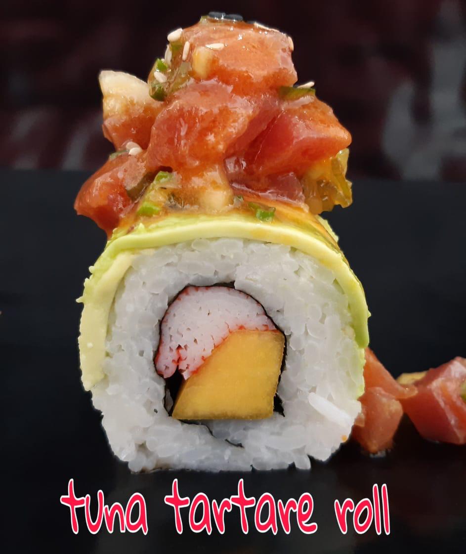 Tuna tartar Roll